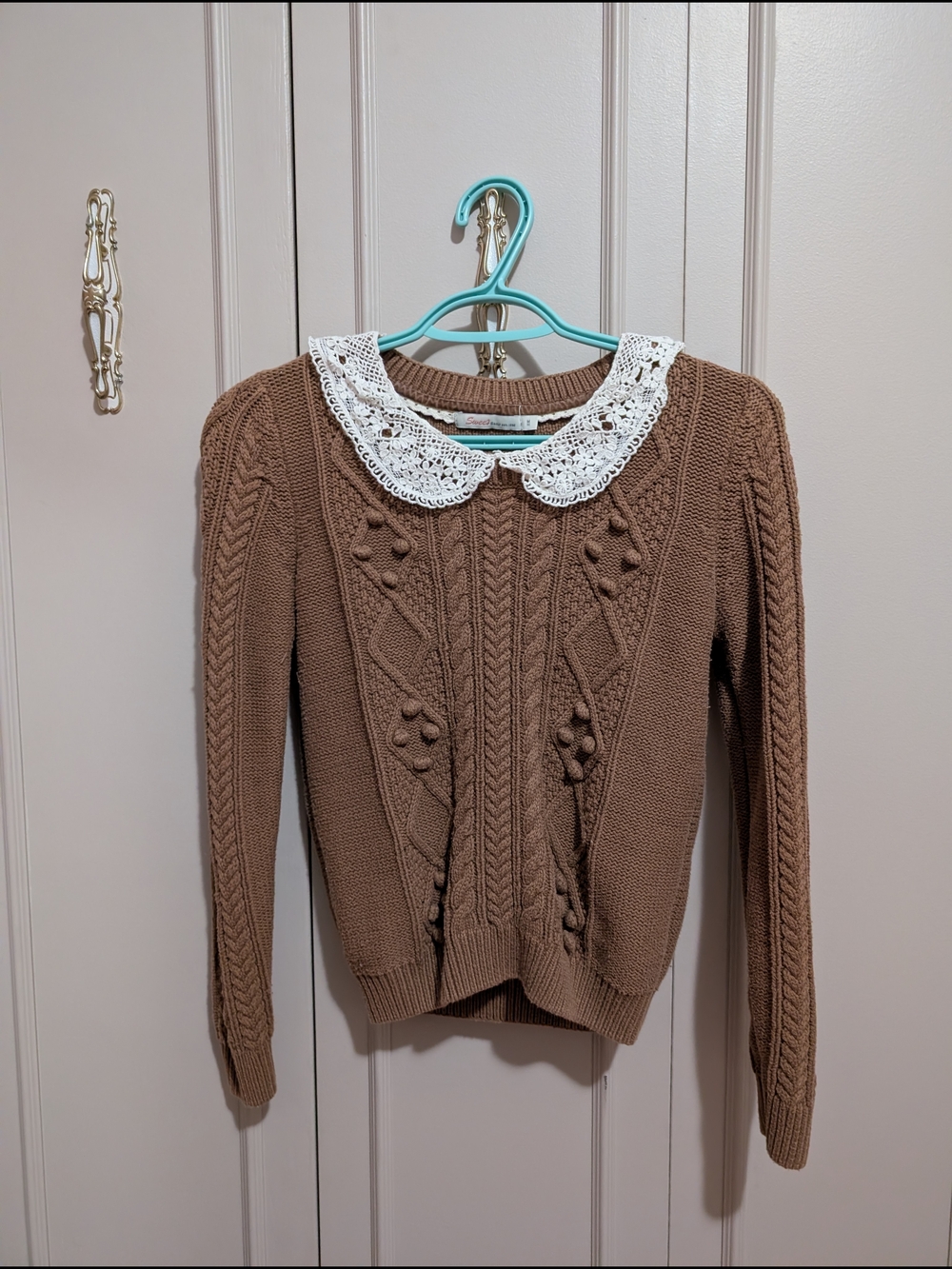 Cable-Knit Sweater with Lace Collar